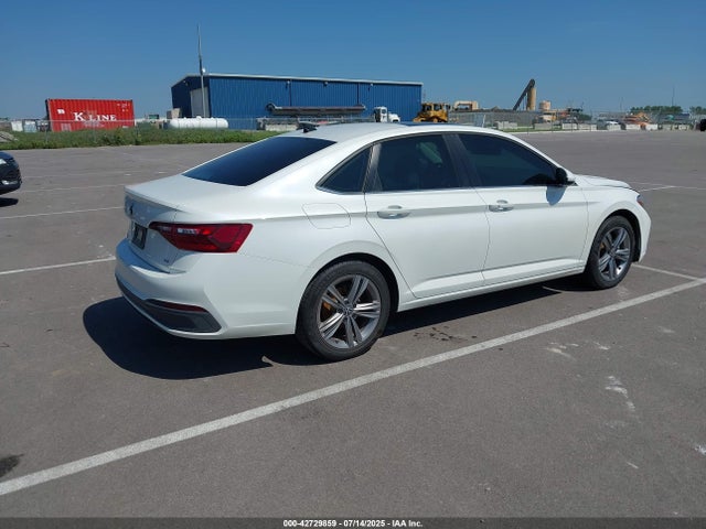 3VW7M7BU7NM014720 Volkswagen 1.5 tsi