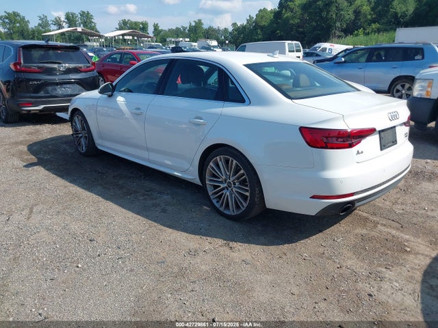 2017 AUDI A4 WAUENAF44HN034008 Photo 2