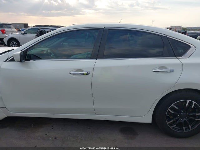 1N4AL3AP8GC111399 Nissan 2016