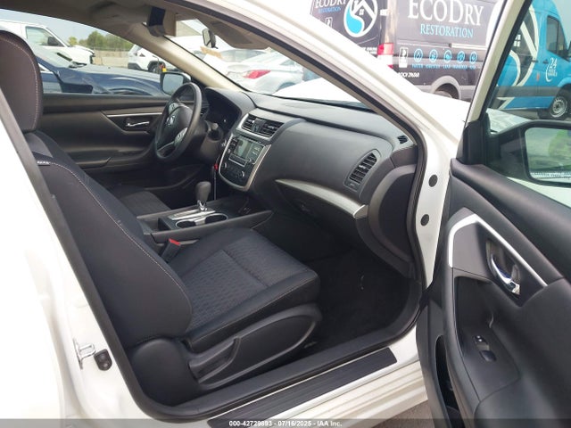 1N4AL3AP8GC111399 Nissan 2016