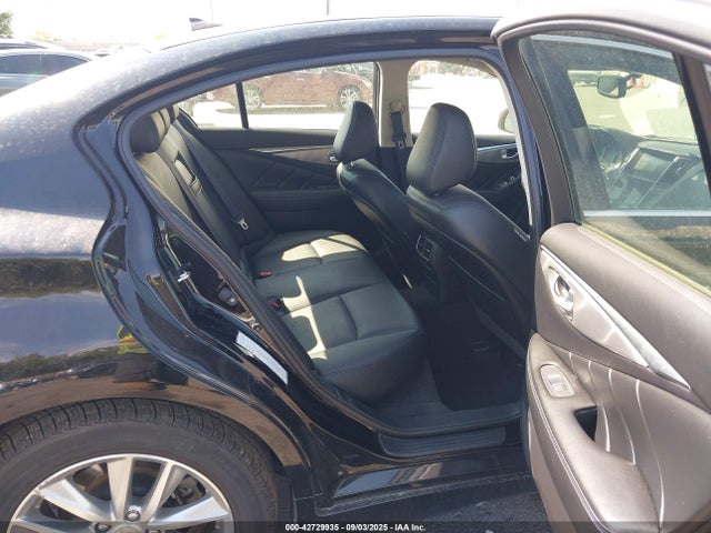 JN1CV7AR7GM250667 Infiniti 2016