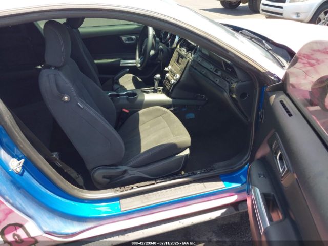 2019 FORD MUSTANG 1FA6P8TH0K5102299 Photo 4