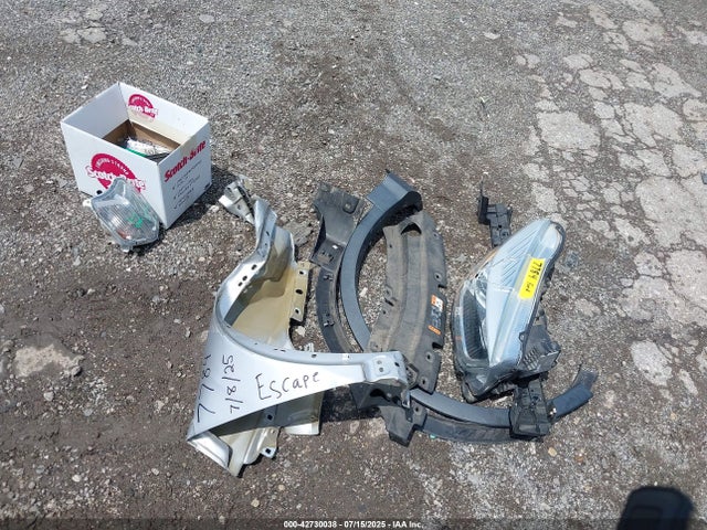 Ford 2017 2017 1FMCU9G98HUB95002 Image 12