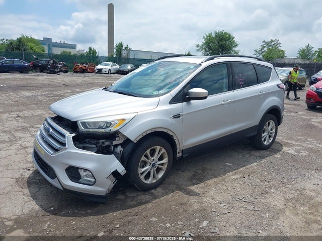 Ford 2017 2017 1FMCU9G98HUB95002 Image 2