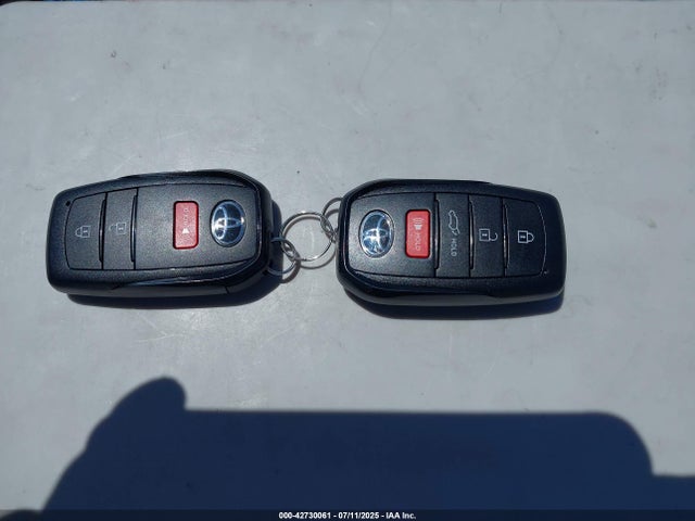 5TDADAB59RS003965 Toyota t24a-fts, 1zm+1ym