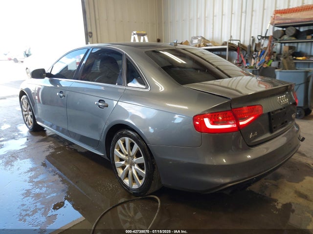 2015 AUDI A4 WAUBFAFL2FN034447 Photo 2