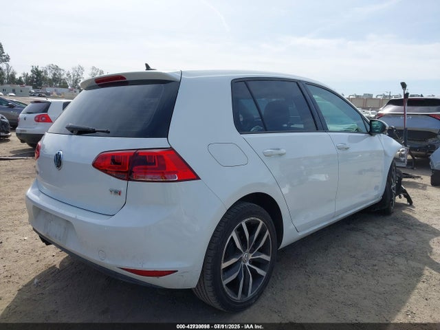 Volkswagen 2015 2015 3VW217AU2FM085541 Image 4