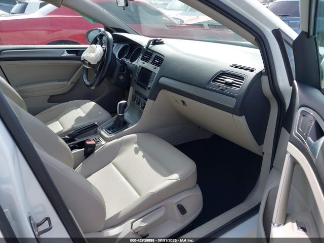 Volkswagen 2015 2015 3VW217AU2FM085541 Image 5