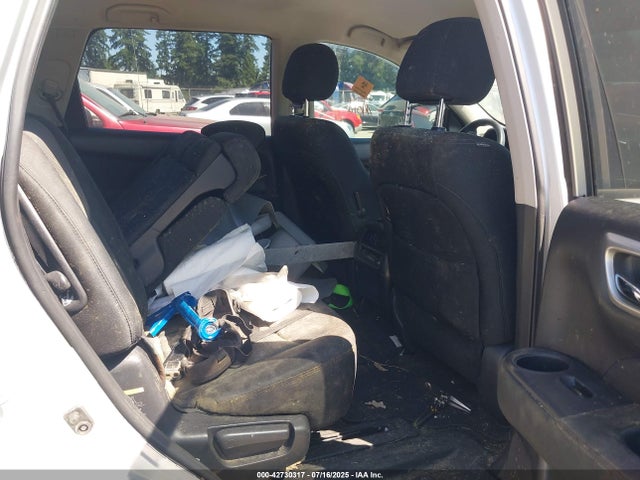 Nissan Pathfinder 2017 5N1DR2MN4HC671007 Image 8