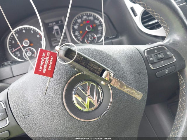WVGAV7AX6GW584515 Volkswagen 2016