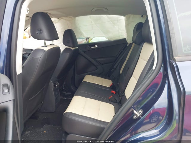 WVGAV7AX6GW584515 Volkswagen 2016