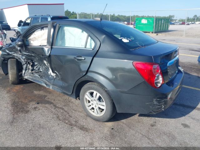 2015 CHEVROLET SONIC 1G1JC5SG4F4209920 Photo 2