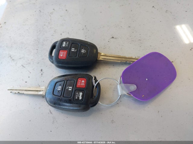 2T1BURHE1HC890012 Toyota 2zr-fe