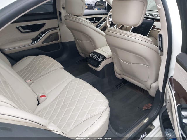 W1K6G7GB1MA042821 Mercedes-Benz m176