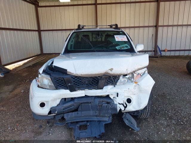 1N6AD0ER2GN751451 Nissan 2016
