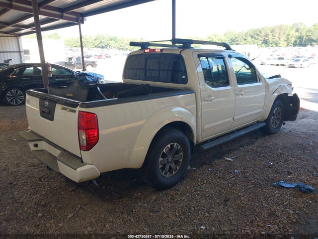 1N6AD0ER2GN751451 Nissan 2016