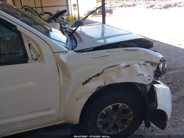1N6AD0ER2GN751451 Nissan 2016