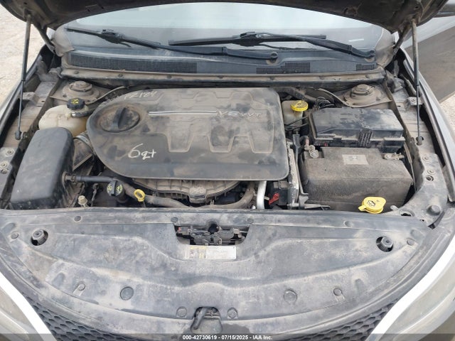 Chrysler 200 2015 1C3CCCEG8FN540529 Image 10