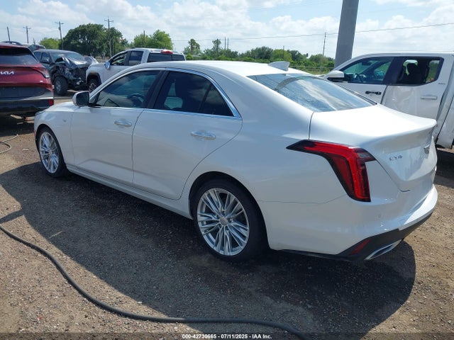 2020 CADILLAC CT4 1G6DB5RK0L0139372 Photo 2