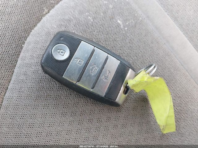 2016 KIA OPTIMA 5XXGT4L11GG076661 Photo 10