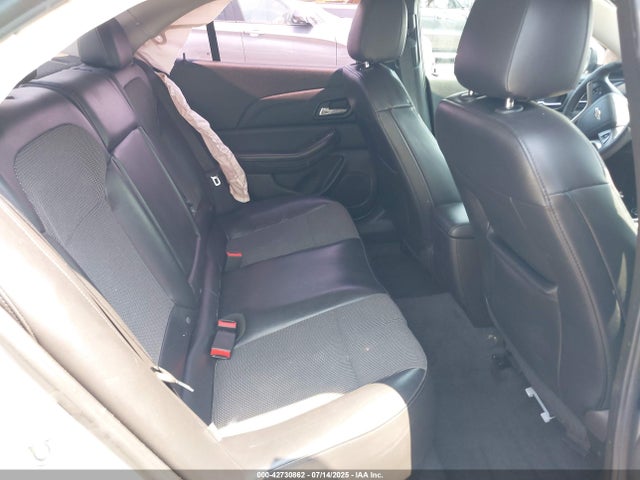 Chevrolet lkw 2015 1G11C5SL2FF135687 Image 8