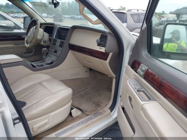 2004 LINCOLN AVIATOR 5LMEU88H44ZJ12376 Photo 4