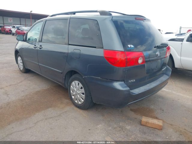2010 TOYOTA SIENNA 5TDKK4CC0AS331059 Photo 2