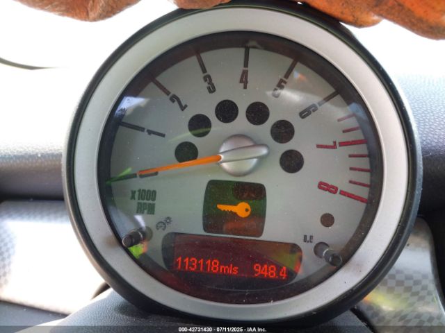 2008 MINI COOPER S CLUBMAN WMWMM33598TP87598 Photo 6