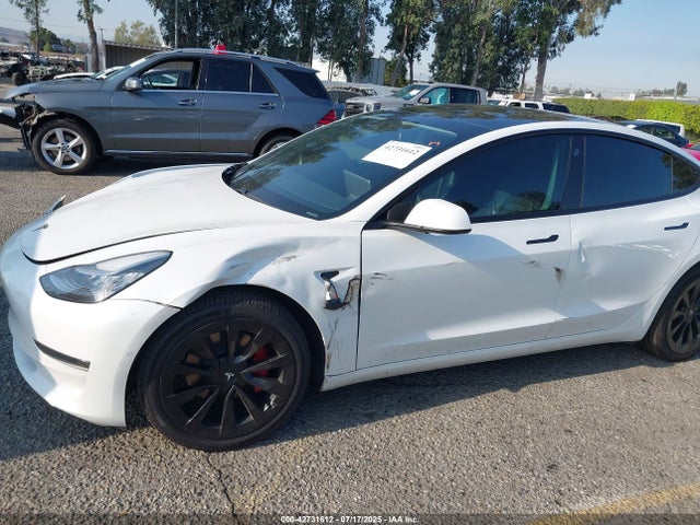 5YJ3E1EB5MF859865 Tesla MODEL 3