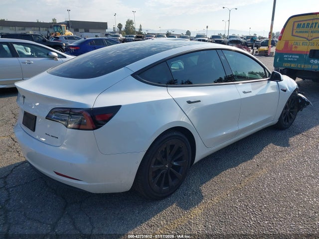 2021 TESLA MODEL 3 5YJ3E1EB5MF859865 Photo 3