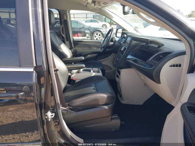 Chrysler 2014 2014 2C4RC1BG6ER116265 Image 5