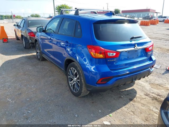 2018 MITSUBISHI OUTLANDER SPORT JA4AR3AU4JU025808 Photo 2