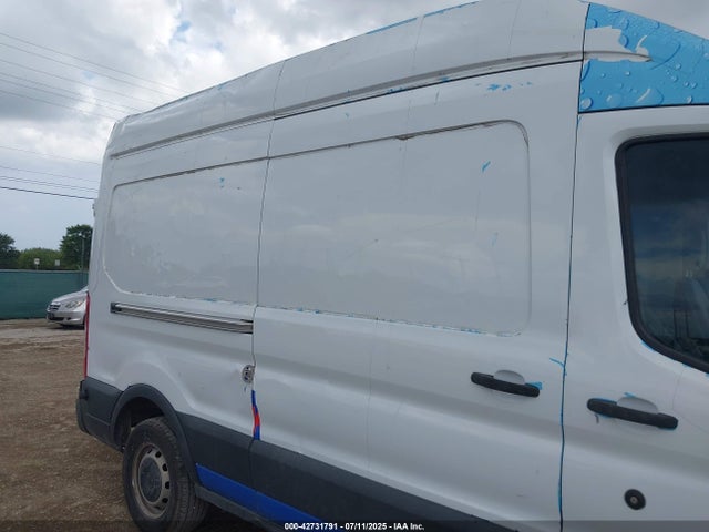 1FTYR2XG4HKB46781 Ford 2017