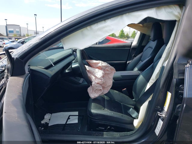 2024 TESLA MODEL 3 5YJ3E1EA4RF750733 Photo 4