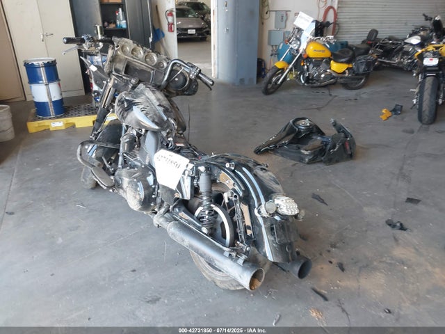 Harley-Davidson 2022 2022 1HD1ABL23NB627666 Image 3