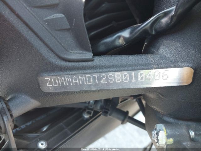 2025 DUCATI MONSTER ZDMMAMDT2SB010406 Photo 9