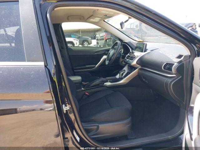 2020 MITSUBISHI ECLIPSE CROSS JA4AS4AA2LZ007054 Photo 4