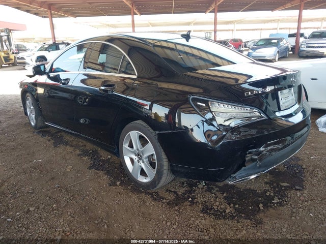 Mercedes-Benz m270 2018 WDDSJ4EB5JN537027 Image 3