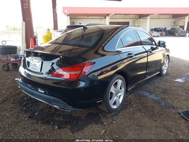 Mercedes-Benz m270 2018 WDDSJ4EB5JN537027 Image 4
