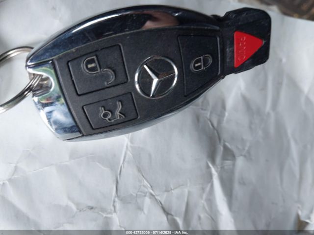 2010 MERCEDES-BENZ C 300 WDDGF8BB1AF436158 Photo 10