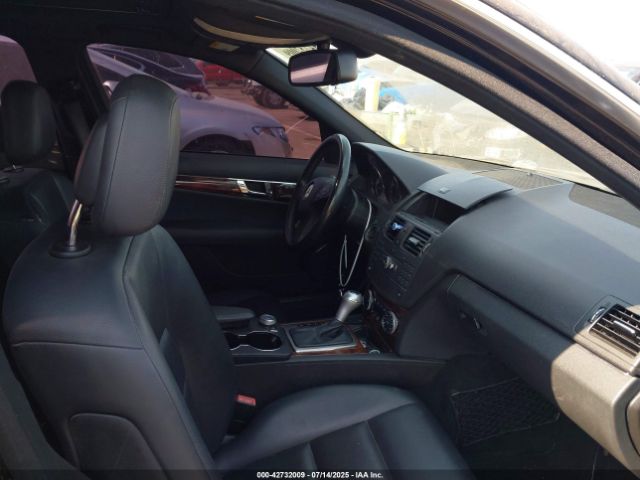 2010 MERCEDES-BENZ C 300 WDDGF8BB1AF436158 Photo 4