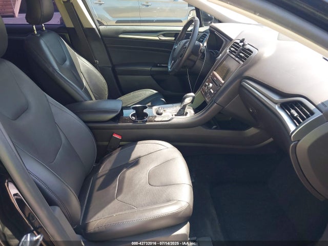 Ford Fusion 2016 3FA6P0SU2GR195976 Image 5