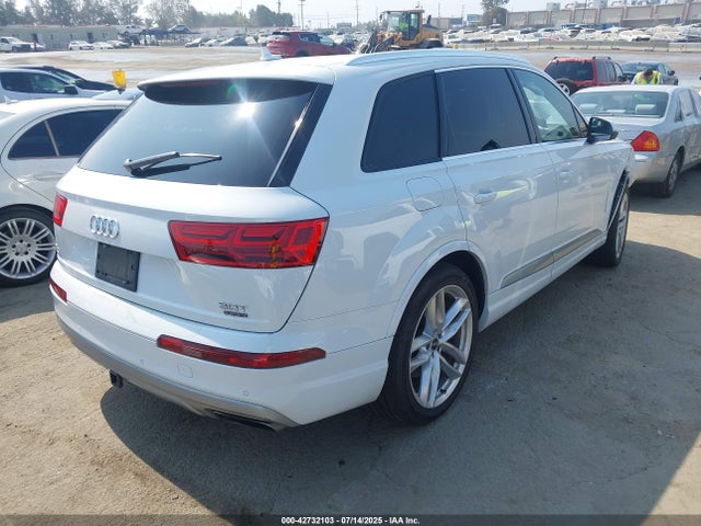 2017 AUDI Q7 WA1VAAF79HD008304 Photo 3