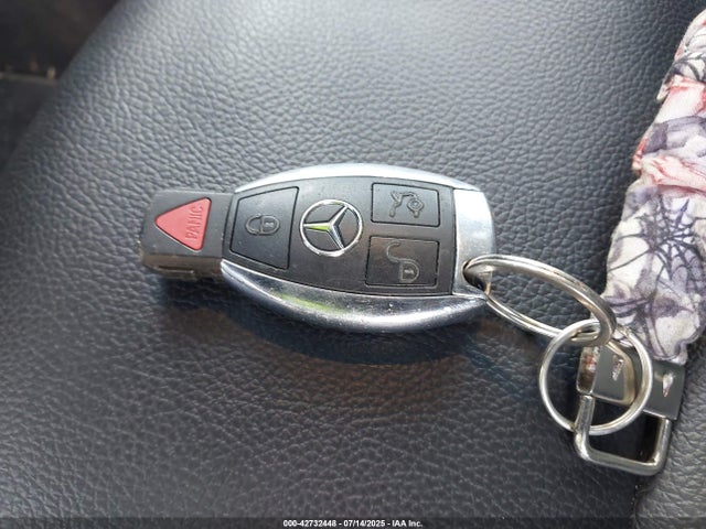 WDDSJ4EB8EN104257 Mercedes-Benz CLA-Class