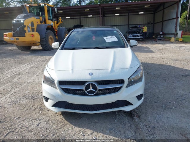 WDDSJ4EB8EN104257 Mercedes-Benz CLA-Class