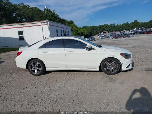 WDDSJ4EB8EN104257 Mercedes-Benz CLA-Class