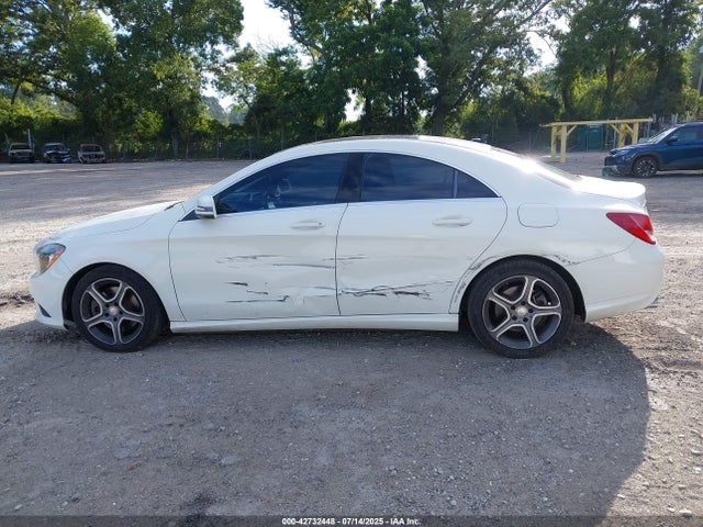 WDDSJ4EB8EN104257 Mercedes-Benz CLA-Class