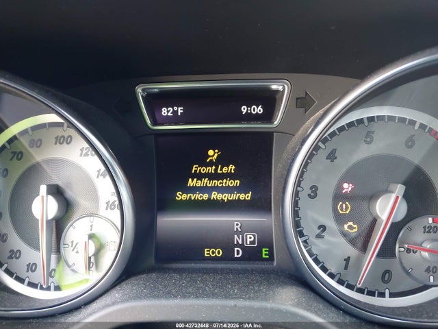 WDDSJ4EB8EN104257 Mercedes-Benz CLA-Class