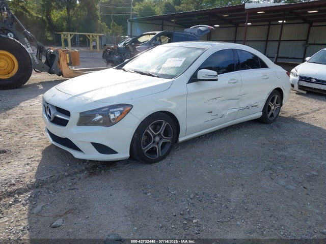 WDDSJ4EB8EN104257 Mercedes-Benz CLA-Class