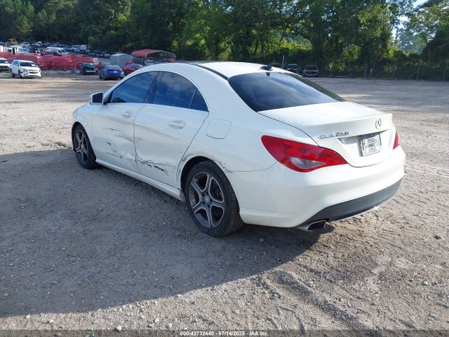 WDDSJ4EB8EN104257 Mercedes-Benz CLA-Class